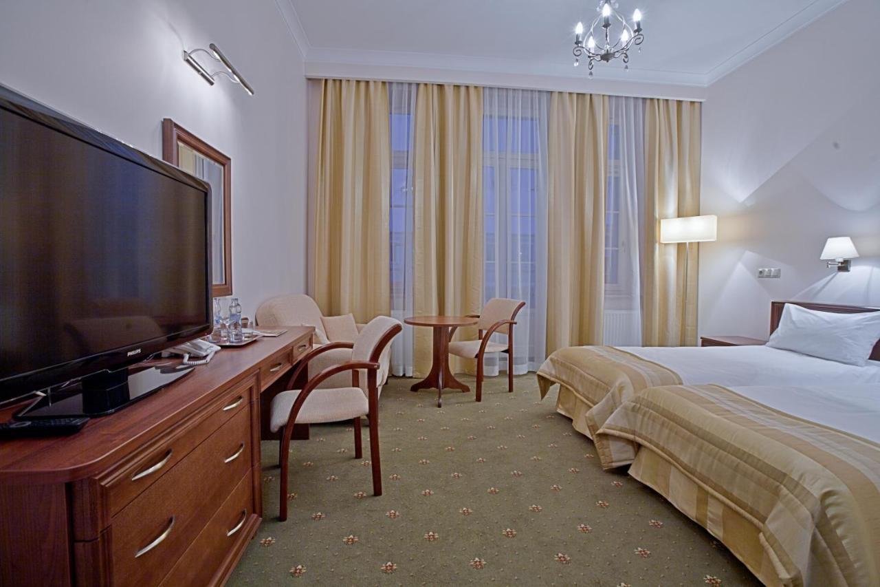 Hotel Masovia Giżycko Eksteriør billede