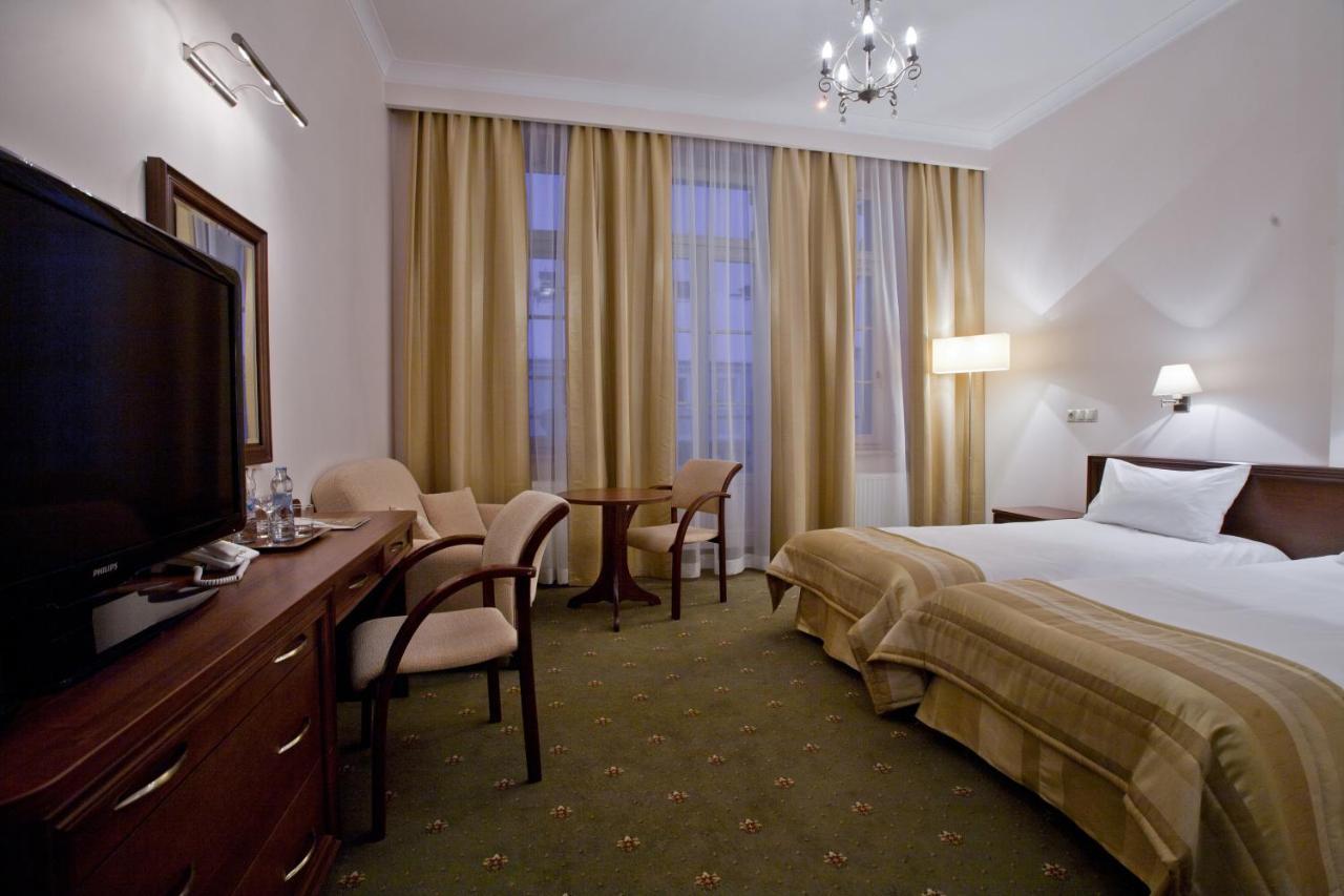 Hotel Masovia Giżycko Eksteriør billede